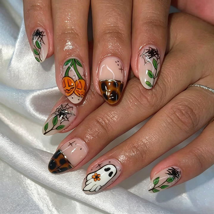 Halloween-Themed Decorative Press-On Nail Art Set