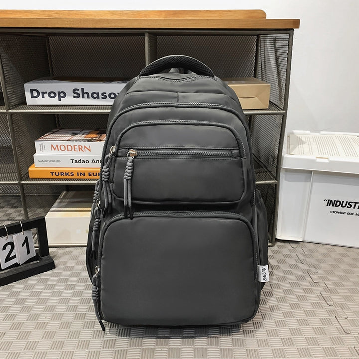 Leisure backpack with multiple compartments and ergonomic carrying system Kalsten