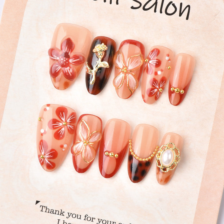 Luxury artificial nails with floral decorations Kalsten