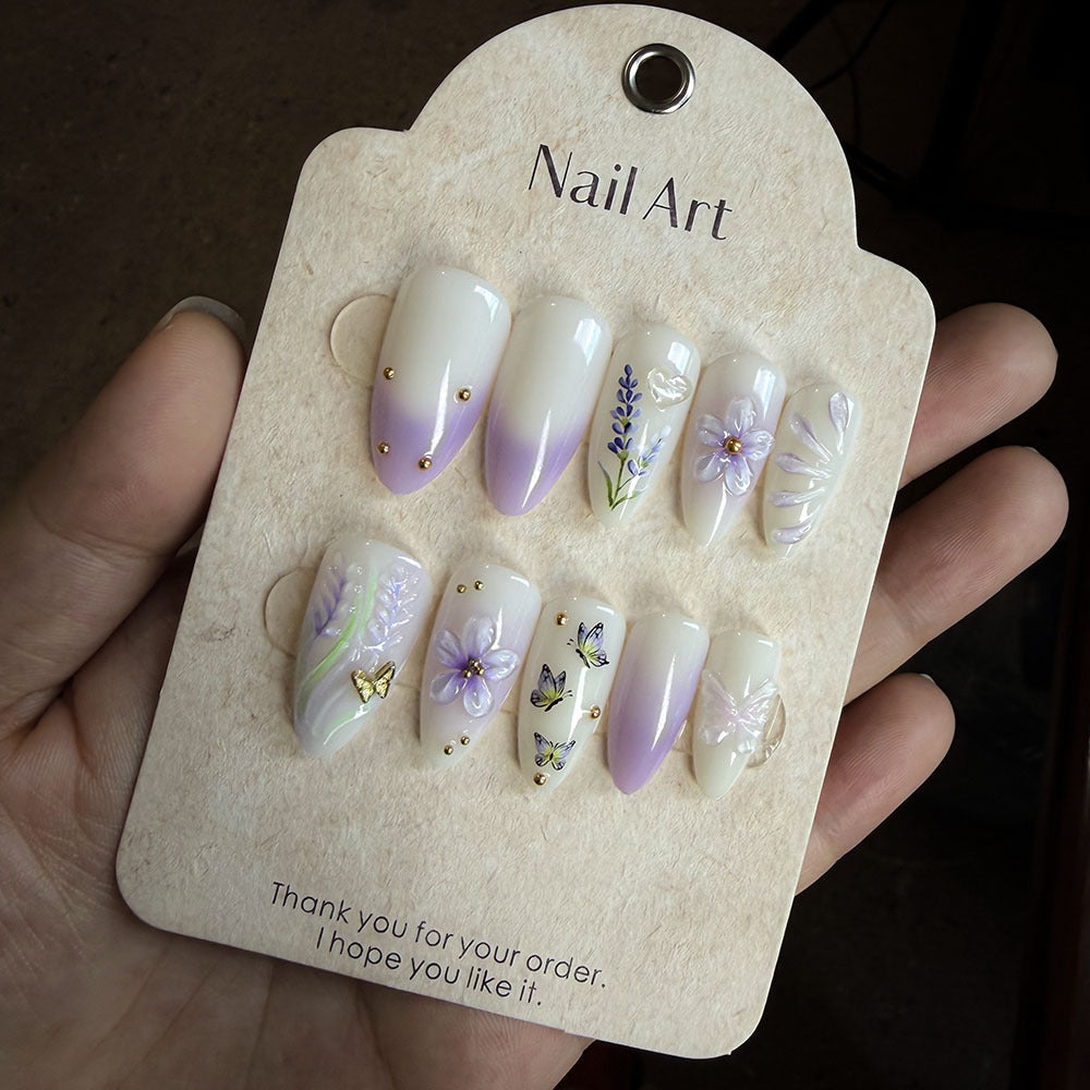 Elegant Floral Artwork Press-On Nails Kalsten