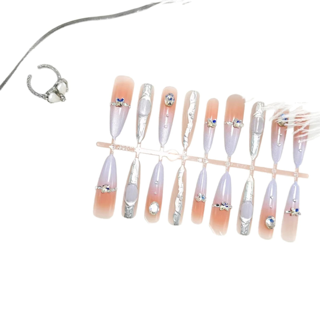 Artificial nails with elegant glitter design and fine 3D decorations Kalsten