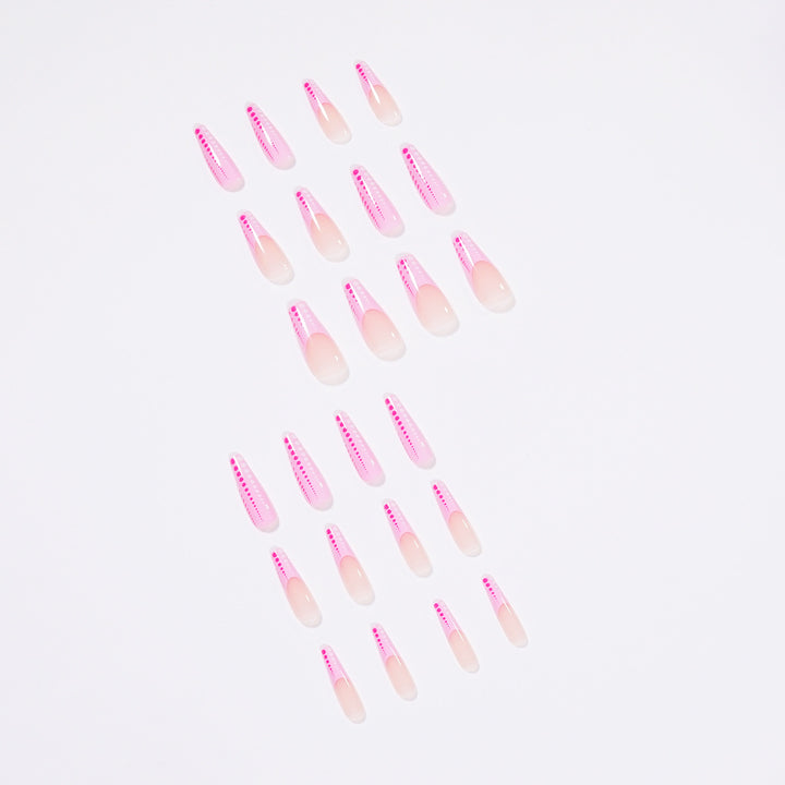 Artful Nail Art with Gradient and Dot Design Kalsten