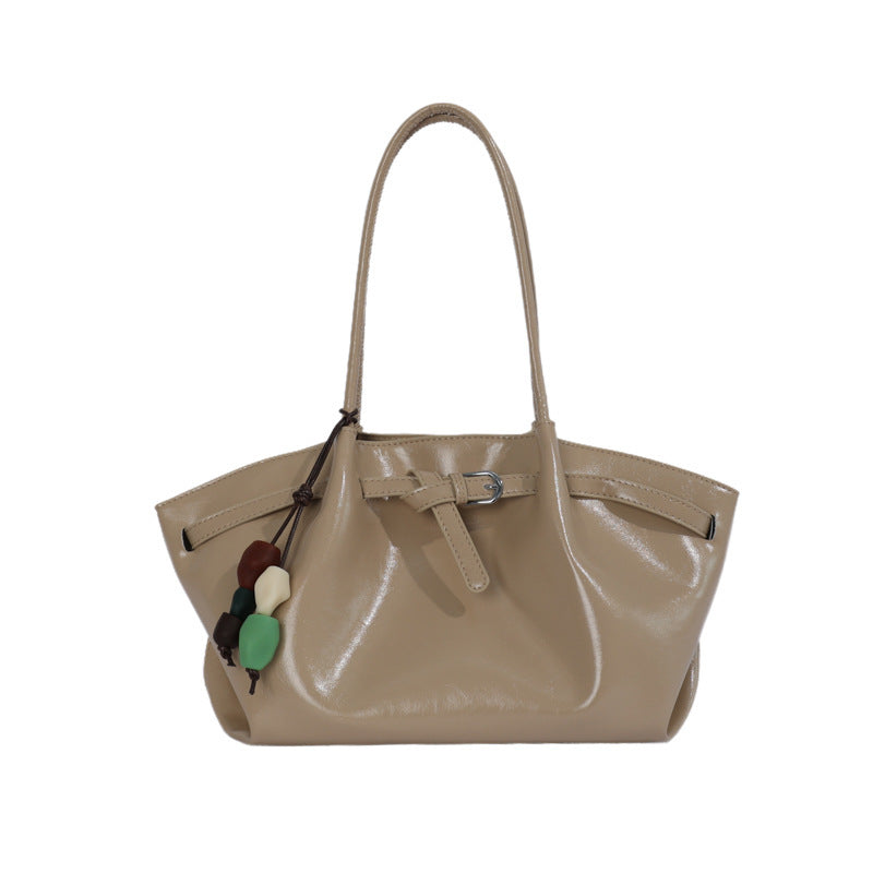 Sleek Minimalist Leather Tote Bag
