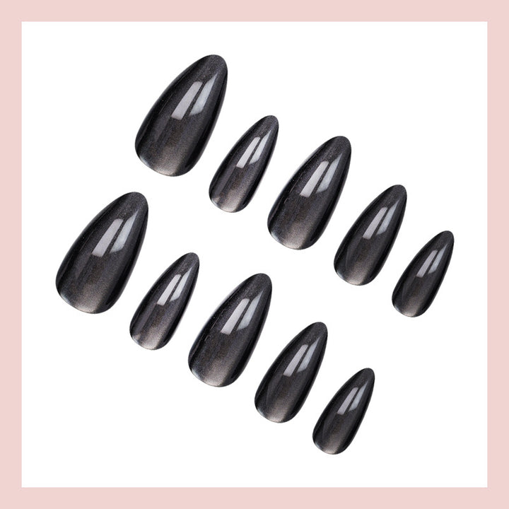 Artificial nail set with elegant pointed shapes and high-gloss finish Kalsten