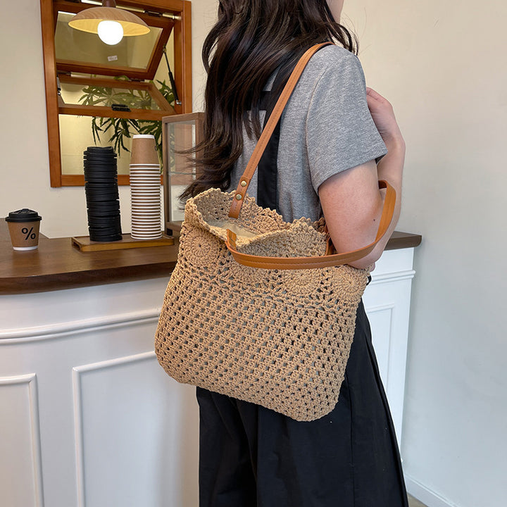 Crochet handbag with durable leather handles Kalsten