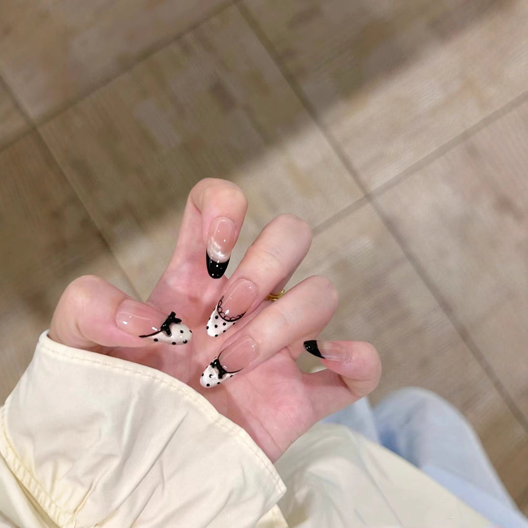 Decorative Press-On Nail Art Set Kalsten