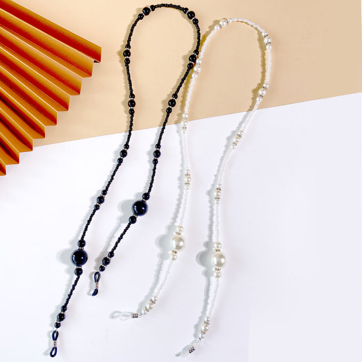 Fashionable Beaded Eyewear Support Kalsten