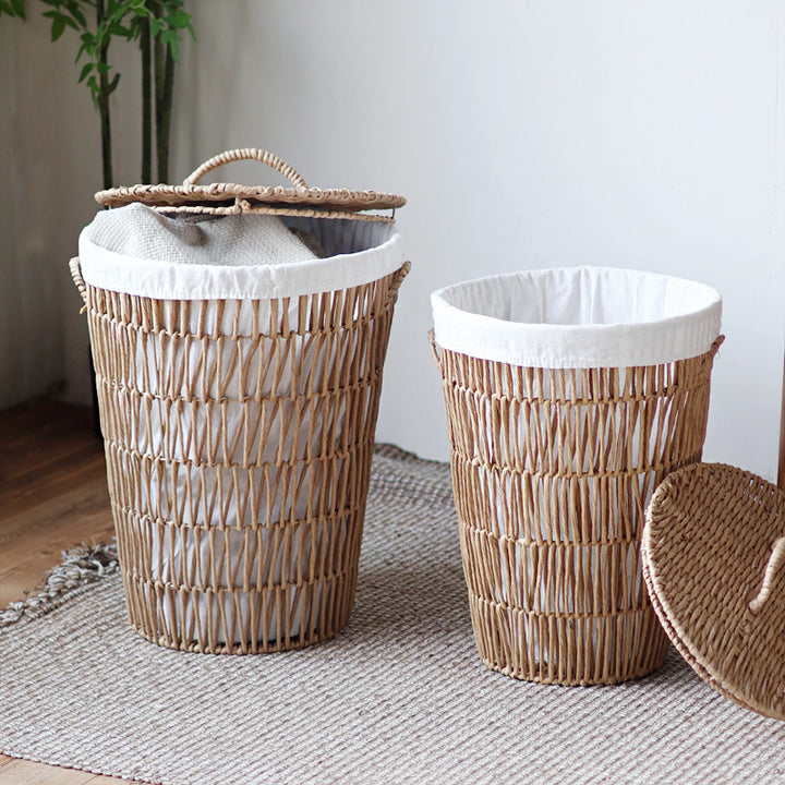 Stylish laundry basket with lid Kalsten
