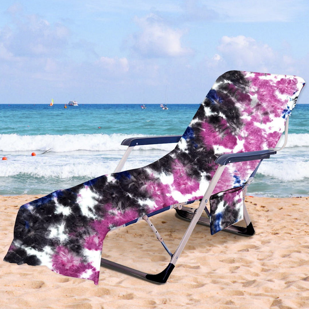 Sporty towel with creative striped pattern Kalsten