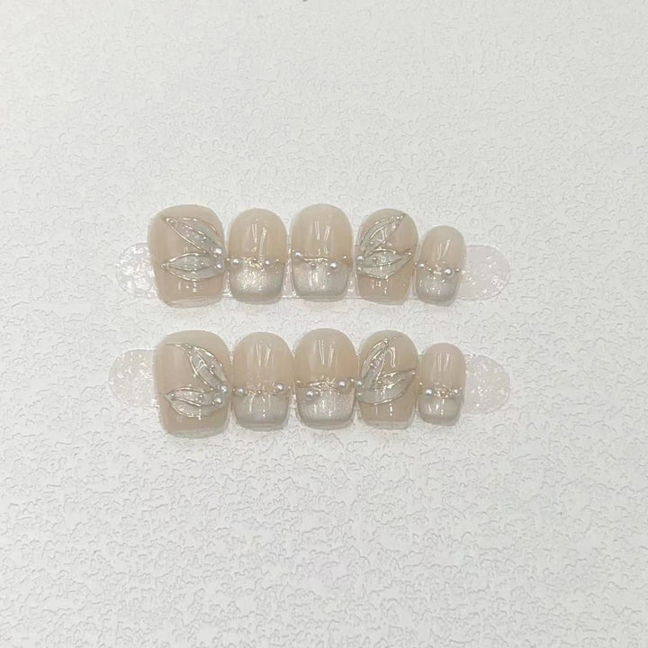 Floral Art Press-On Nail Set with Pearls Kalsten