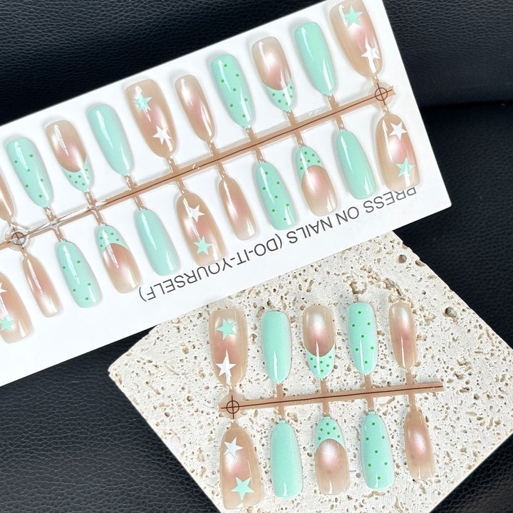 Press-On Nail Art Kalsten