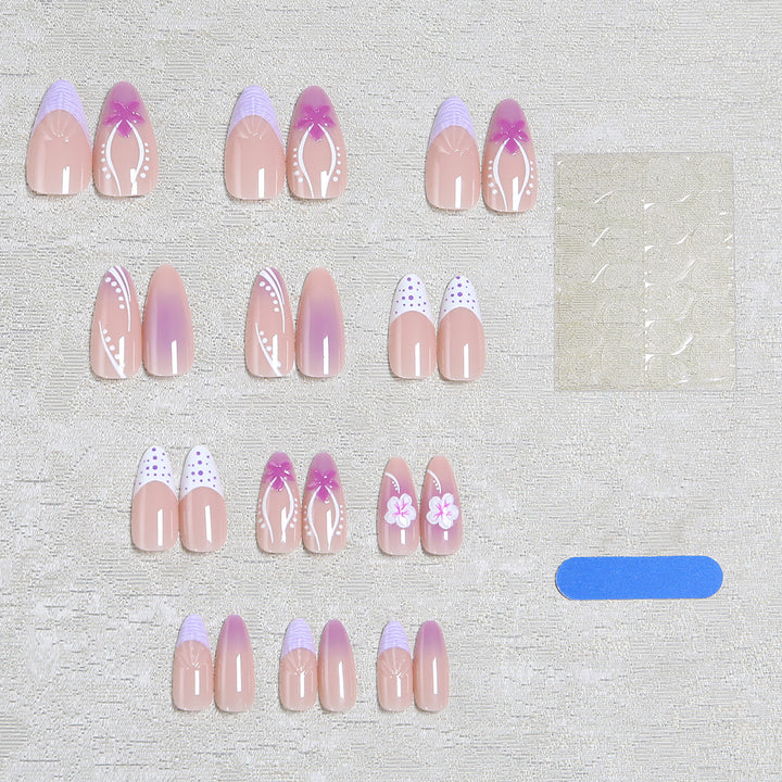 Artifical nails with delicate floral and geometric patterns Kalsten