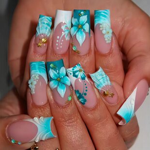 Creative 3D Bow and Pearl Nail Extensions Kalsten