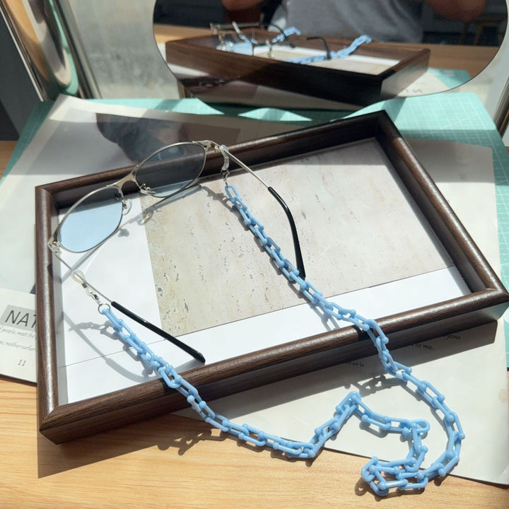 Chain Link Eyewear Holder Kalsten