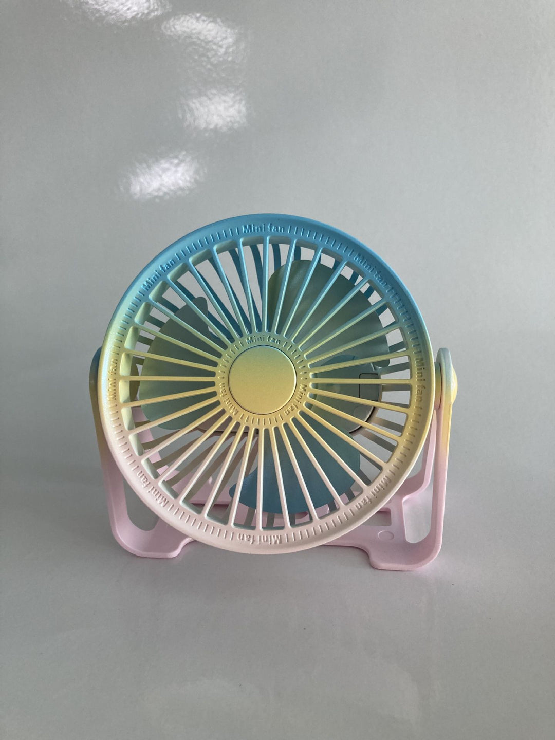 Unisex Compact Rechargeable Desk Fan Kalsten
