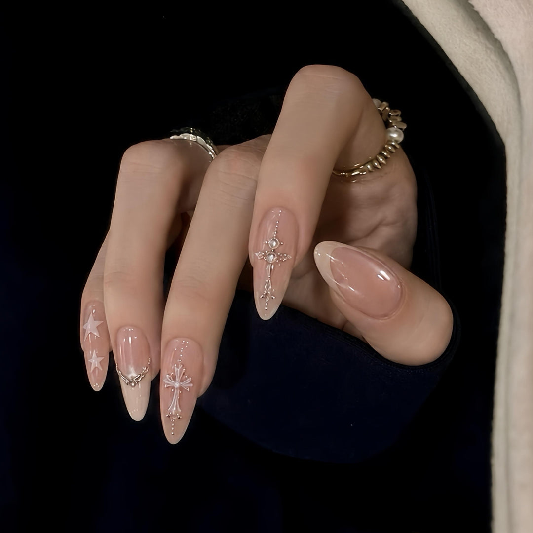 Artificial Art Nails with Glamorous Rhinestone and Star Appliqués Kalsten
