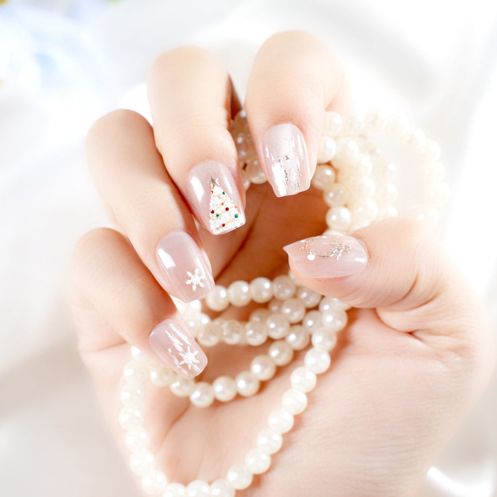 Glittering Holiday Nail Art Kalsten