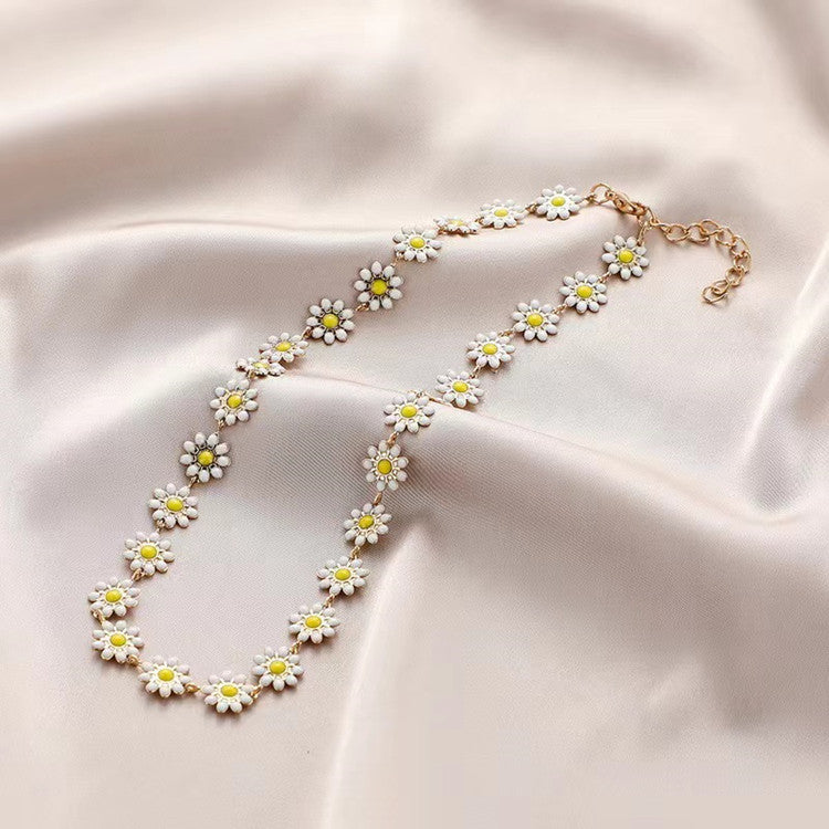 Floral Statement Necklace Kalsten
