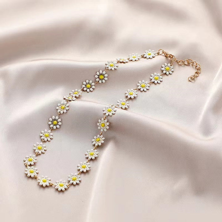 Floral Statement Necklace Kalsten