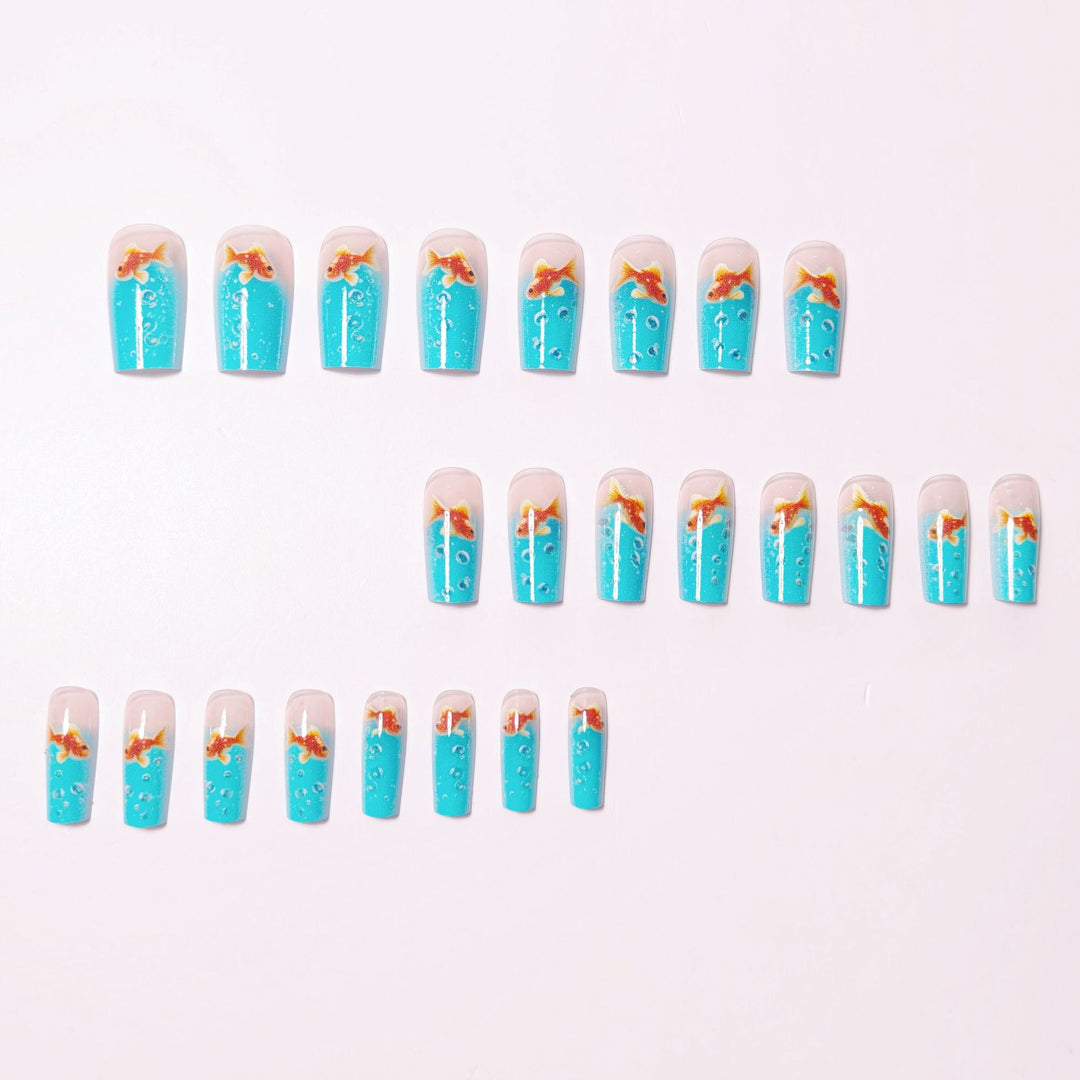 Artificial nail design with golden fish Kalsten
