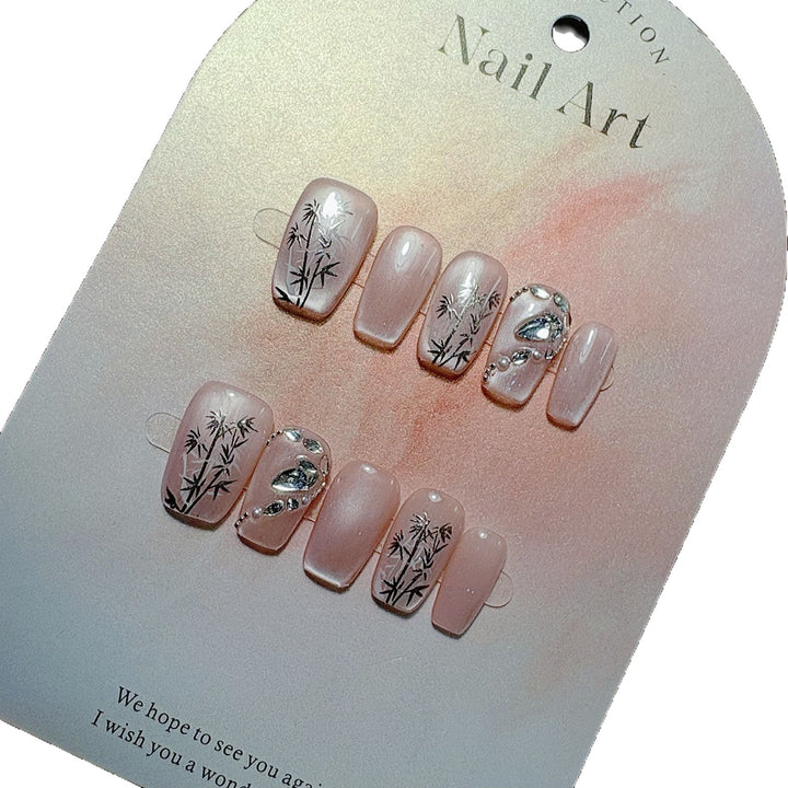 Decorative Press-On Nail Set Kalsten