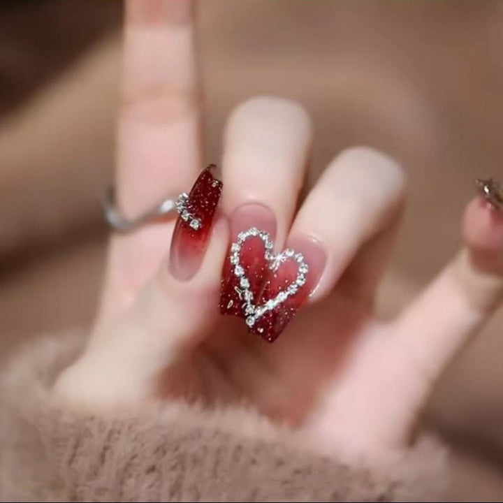 Artificial artificial fingernails with elegant heart accents Kalsten
