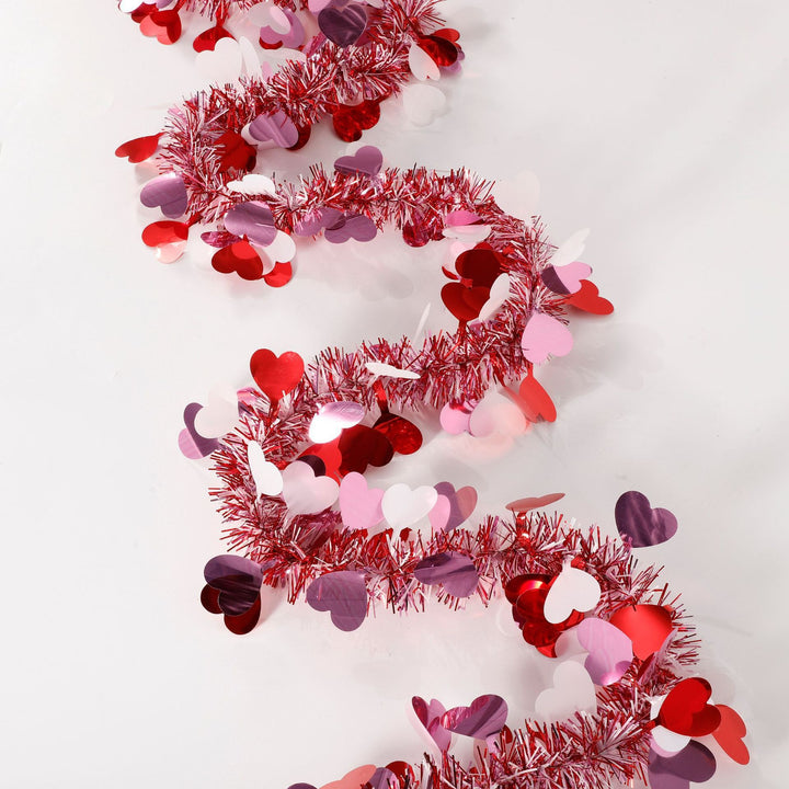 Heart-Shaped Decorative Garland Kalsten