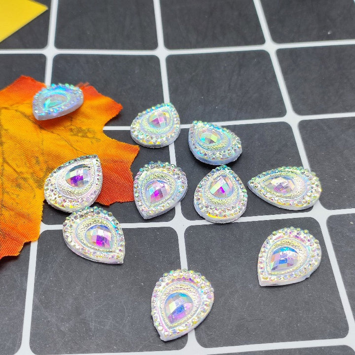 Glittering drop appliqués Kalsten