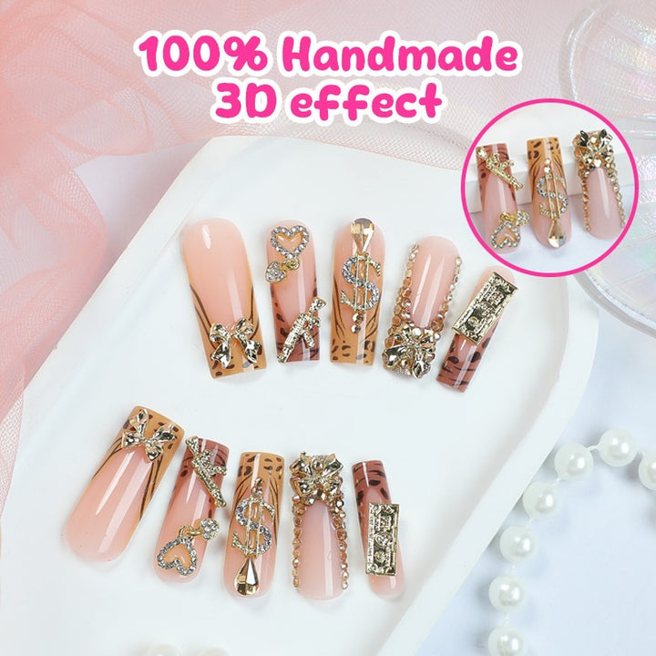 Nail art set with glamorous designs and 3D accents Kalsten