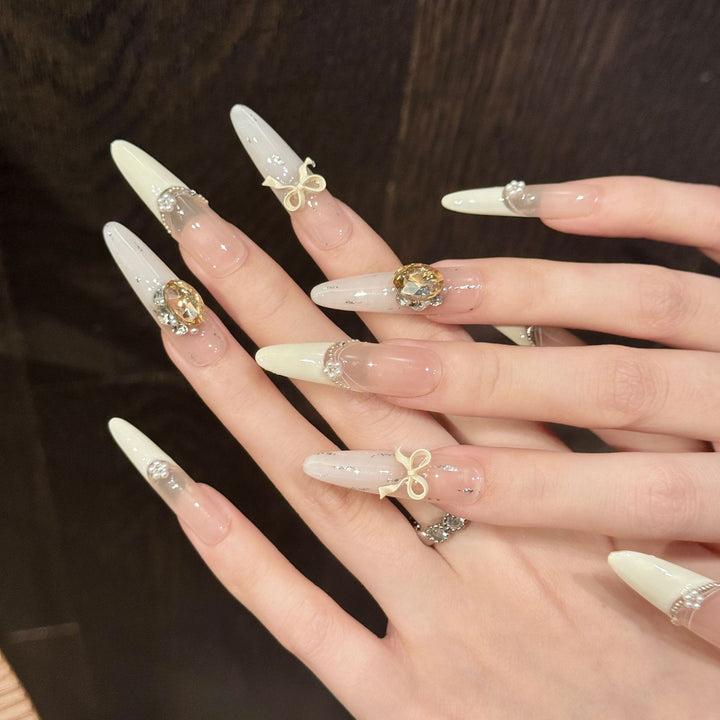 Decorative Rhinestone Press-On Nail Set Kalsten