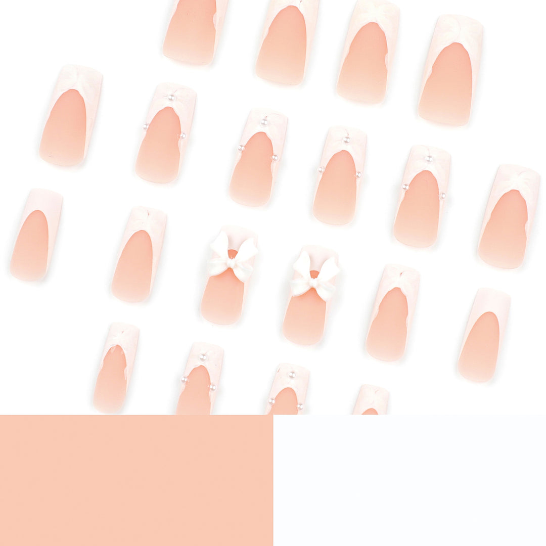 Artificial nail art with ribbon decoration Kalsten