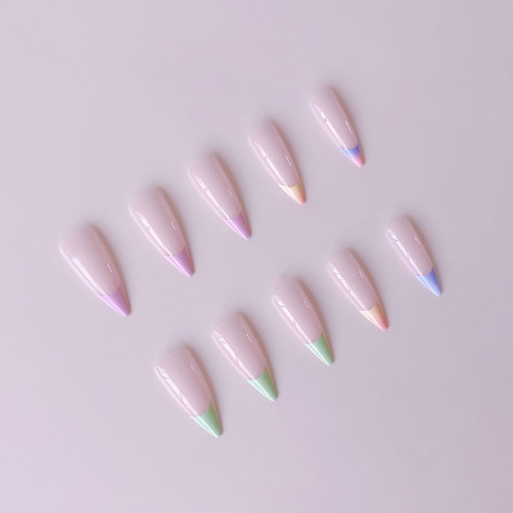 Artificial nail set with trendy gradient color and glitter accents Kalsten
