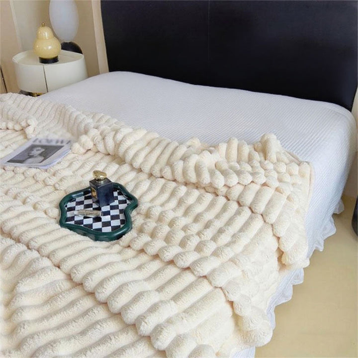 Women's Ultra-Soft Cuddly Blanket with Wave Structure Kalsten