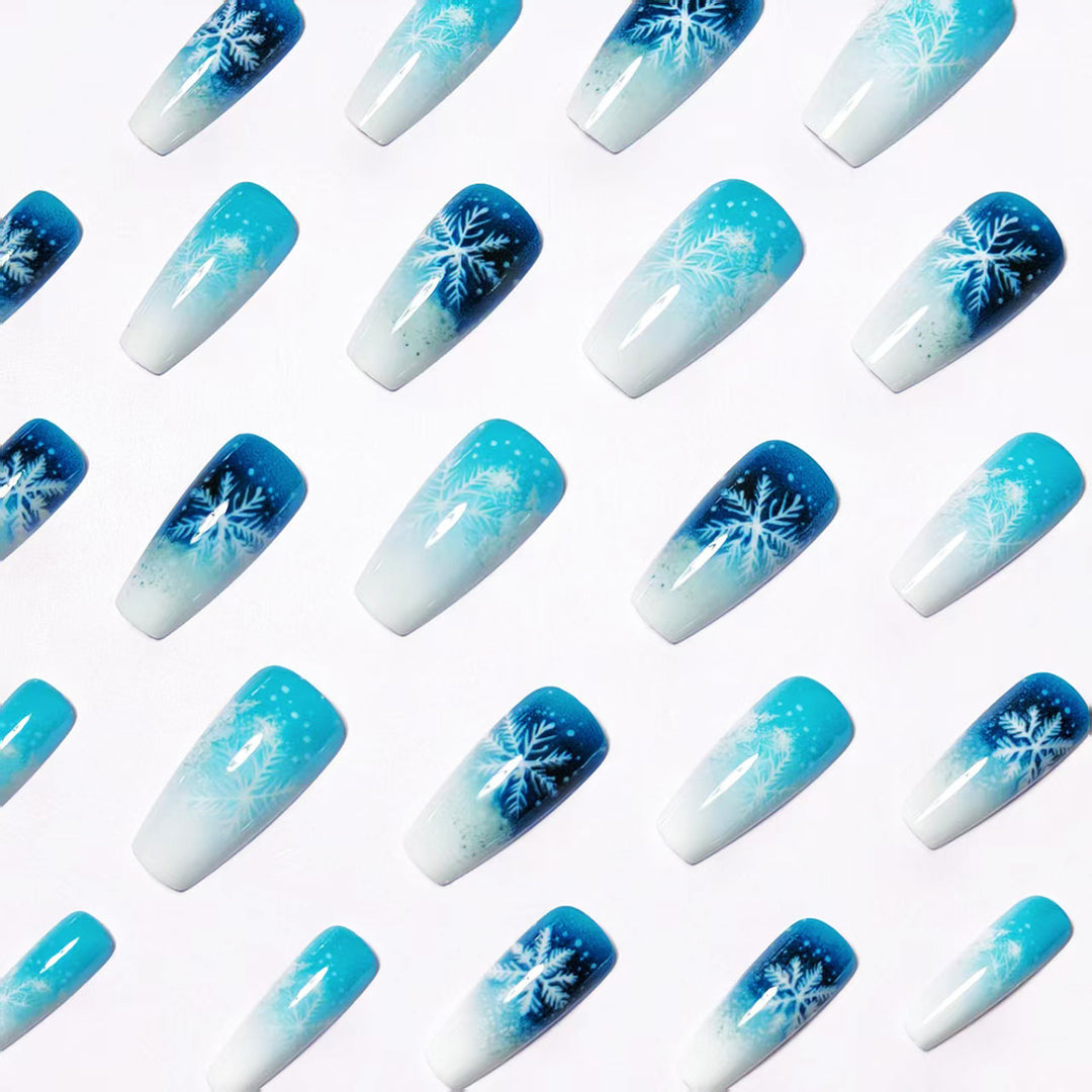 Creative artificial nails with winter snow motif Kalsten