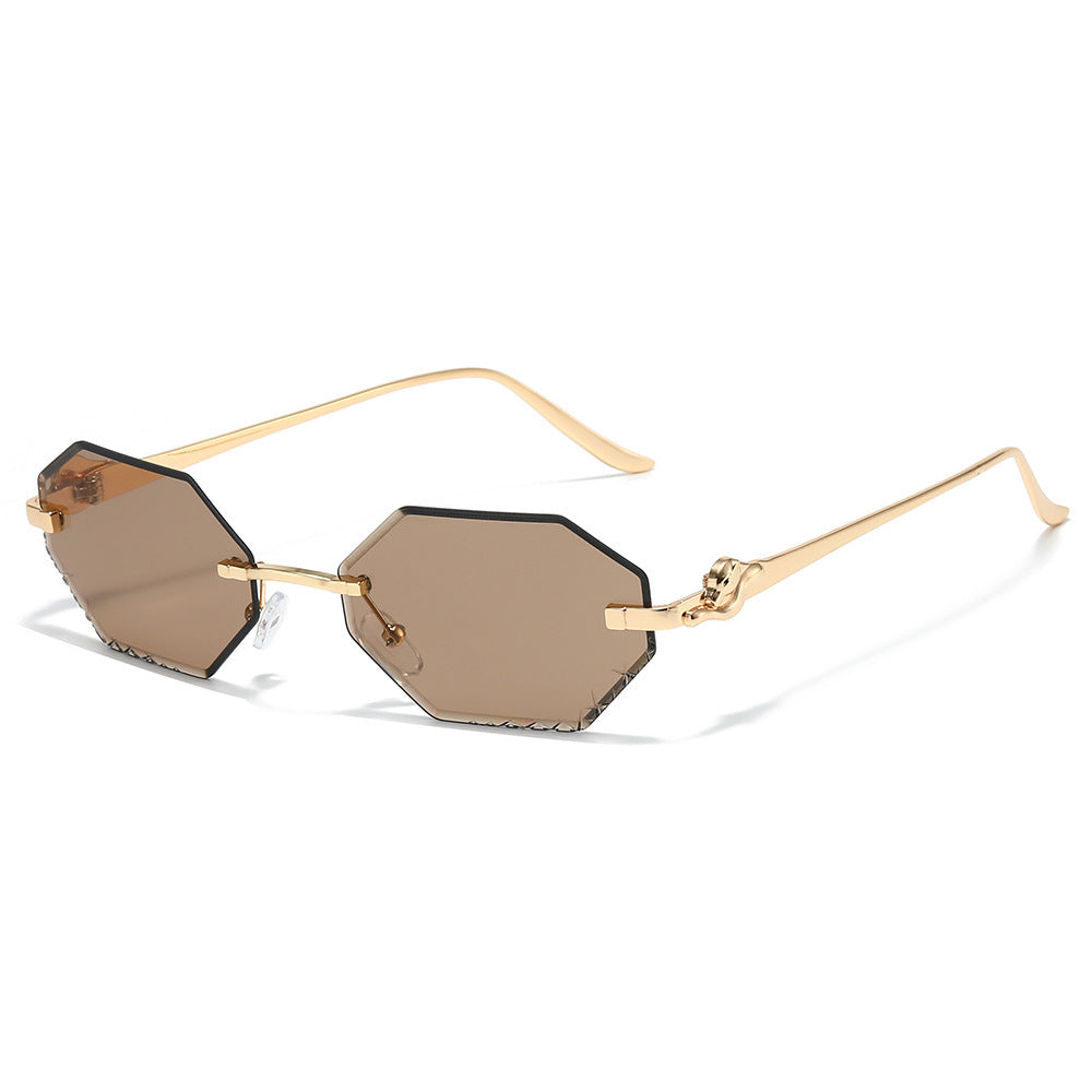 Fashion-Forward Angular Sunglasses Kalsten