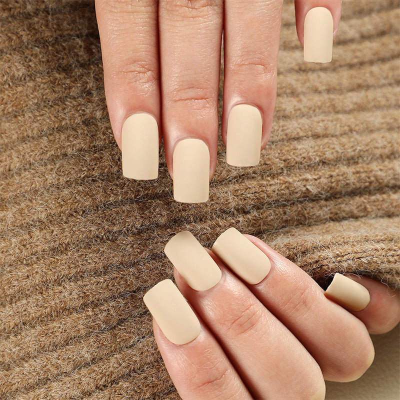 Artificial nails in elegant matte finish Kalsten