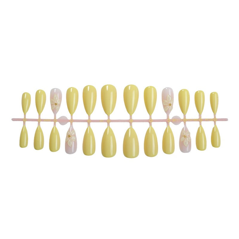 Artificial nail set with elegant flower-embellished accents Kalsten