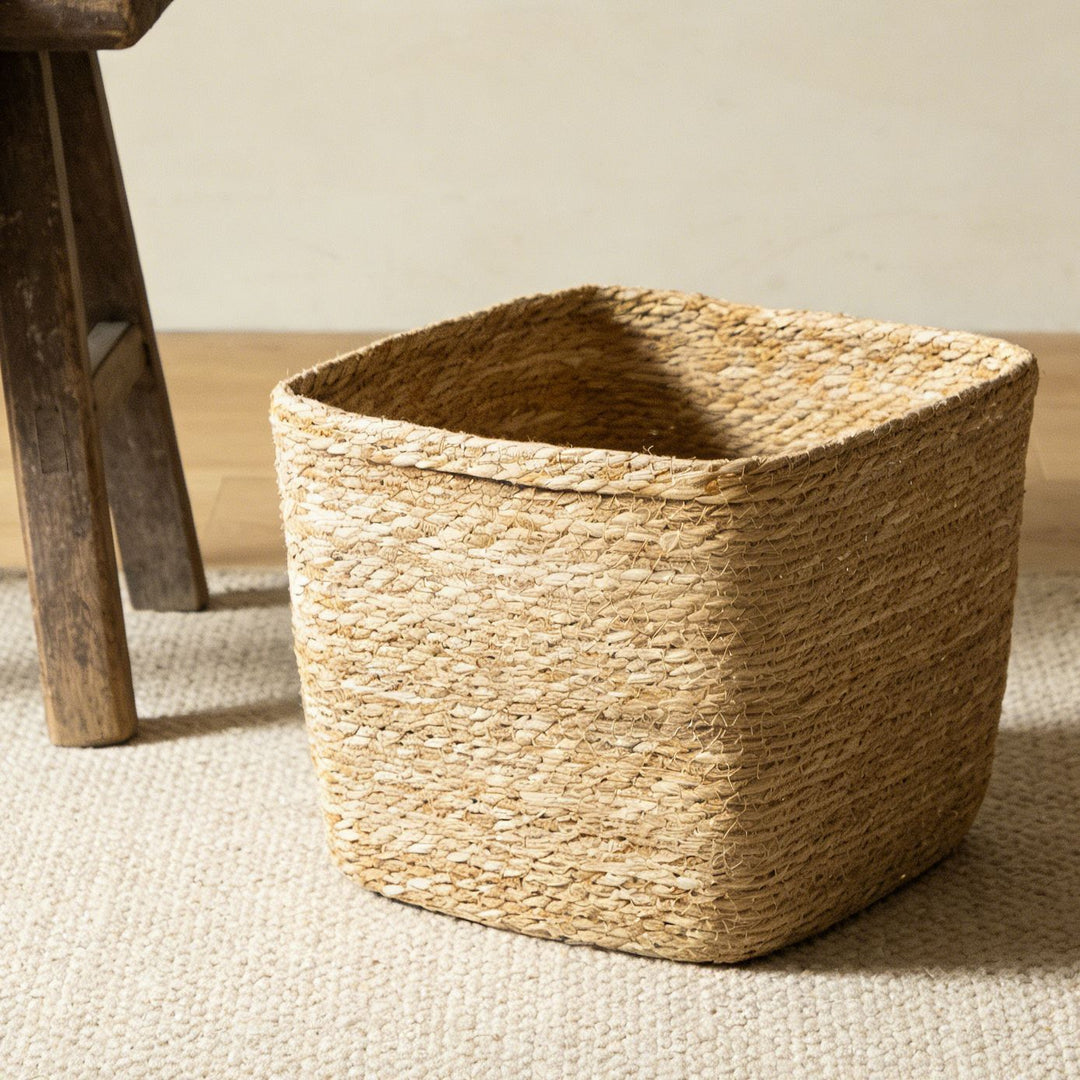 Natural storage basket with woven design Kalsten