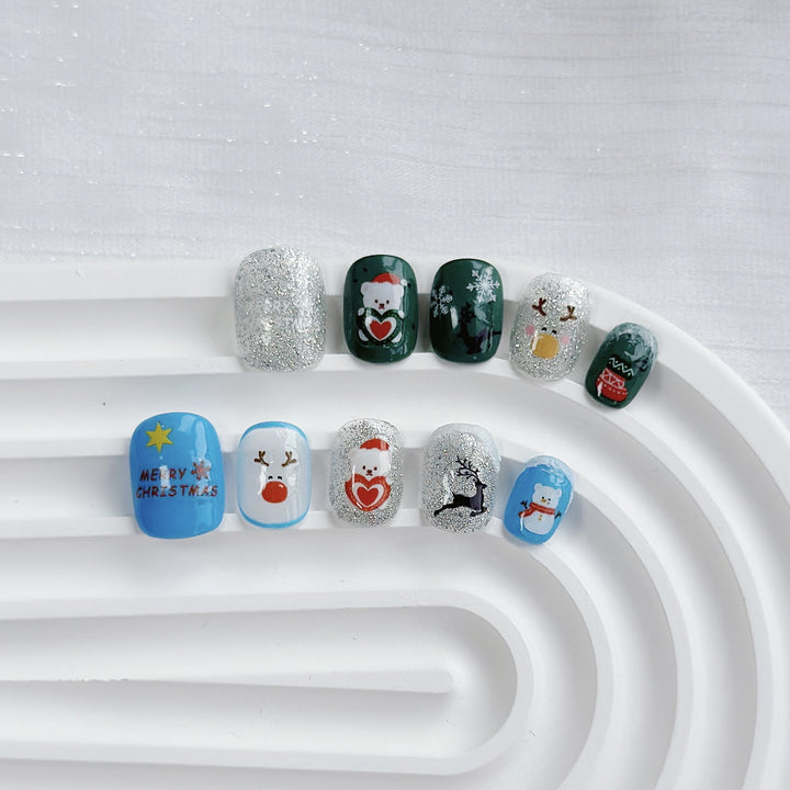 Artistic Press-On Nail Art Set with Heart and Celestial Designs