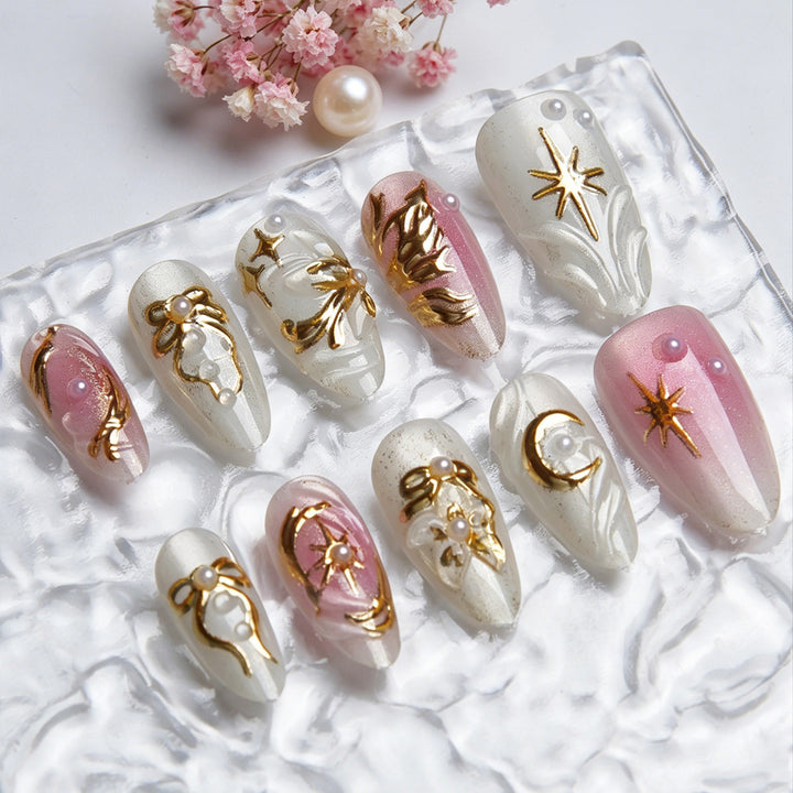 Artificial nail set with filigree golden accents Kalsten