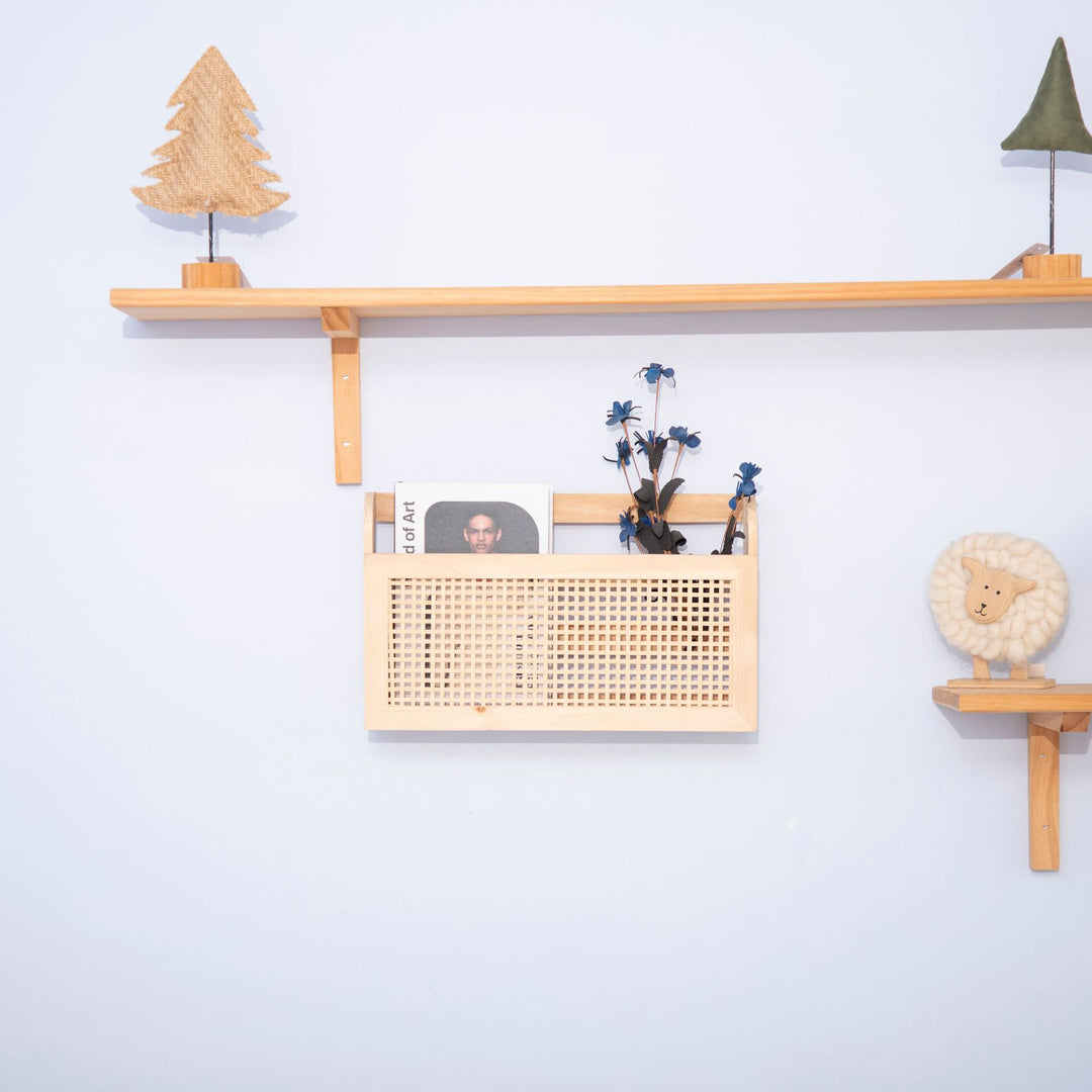 Decorative Wall Shelf Kalsten
