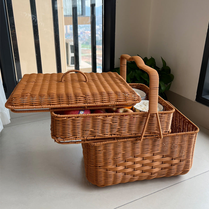 Elegant Woven Picnic Basket Kalsten