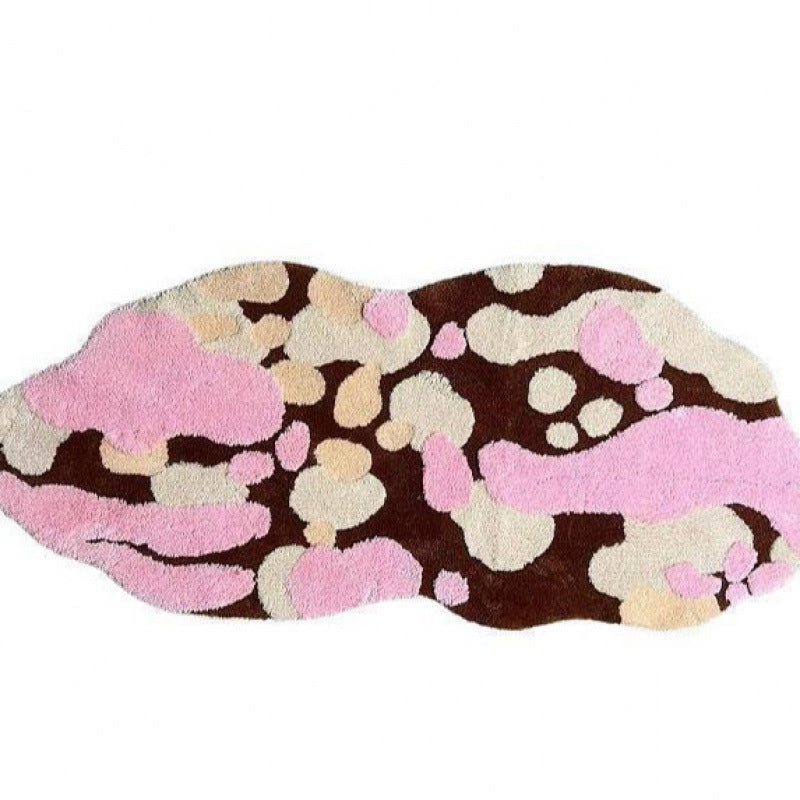 Abstract Mountain-shaped Rug
