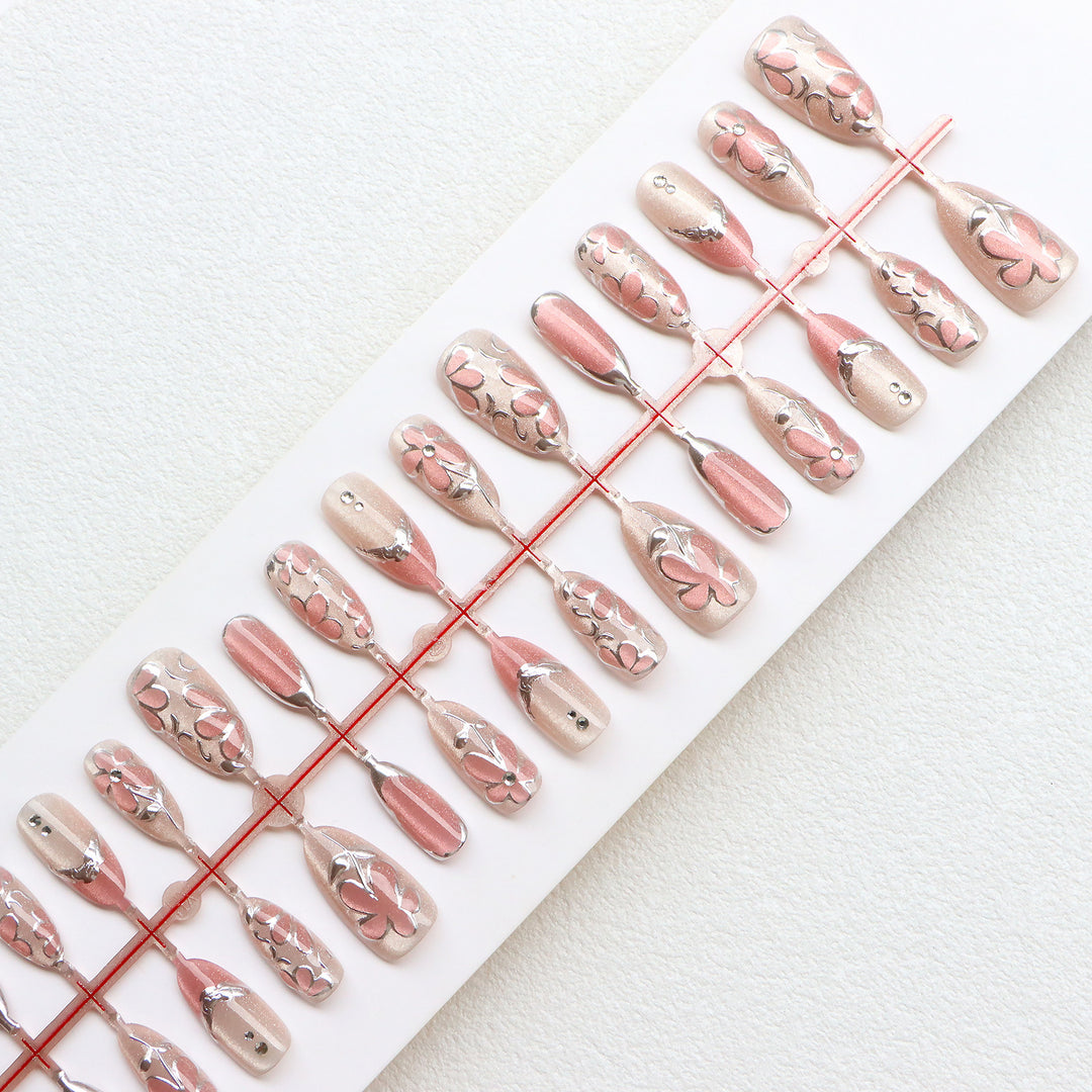 Elegant Floral Design Press-On Nail Set Kalsten