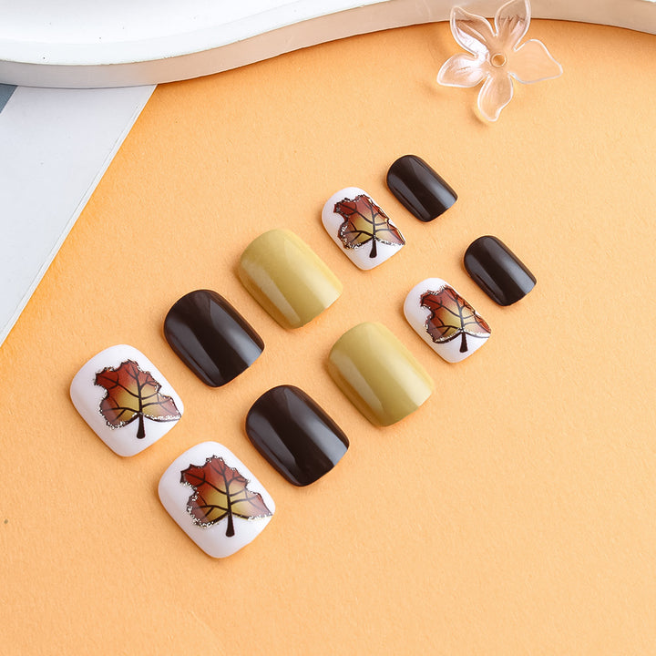 Seasonal Leaf-Themed Nail Art Kalsten