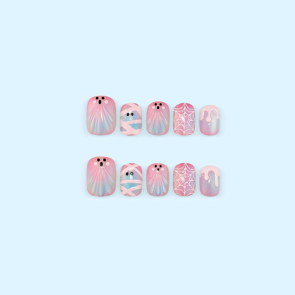 Creative art nails with playful underwater motif Kalsten