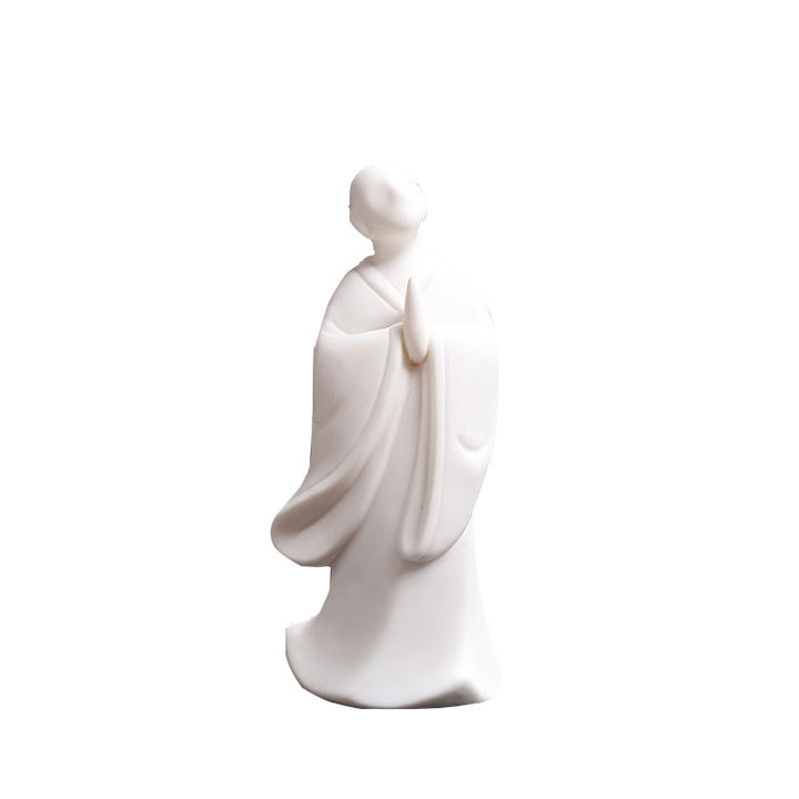 Elegant and modern Feng Shui sculpture Kalsten