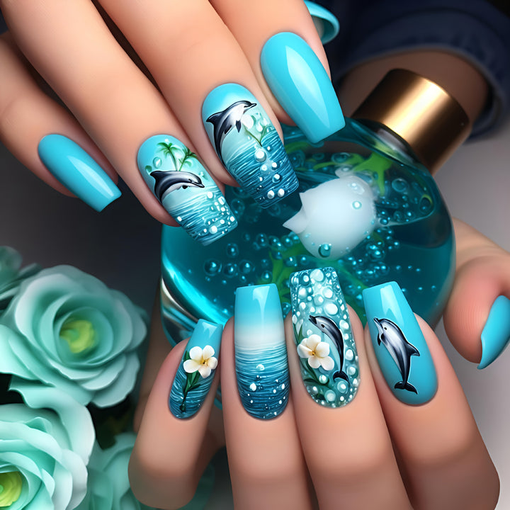 Artificial nails with underwater inspired marine motif Kalsten