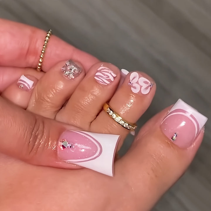 Decorative Floral Press-On Pedicure Set Kalsten