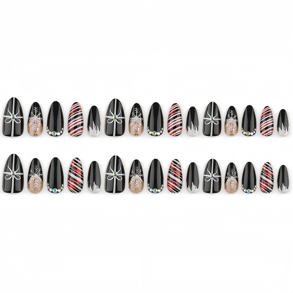 Artificial nails with festive Christmas designs Kalsten